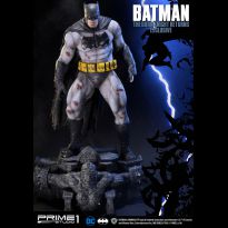 Batman (Dark Knight Returns) 1/3 Exclusive