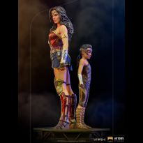 Wonder Woman & Young Diana (WW84) 1/10