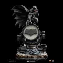 Batman on Batsignal (Zack Snyder) 1/10