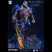 Optimus Prime Ultimate (Age of Extinction) Exclusive
