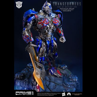 Optimus Prime Ultimate (Age of Extinction) Exclusive