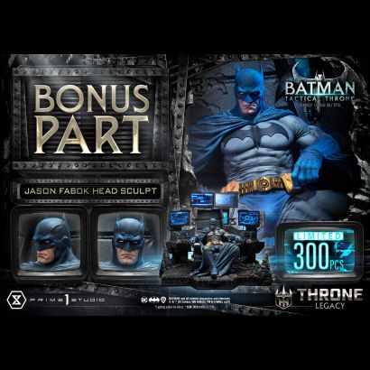 Batman Tactical Throne Deluxe Edt (DC Comics Dell'Otto) Deluxe Bonus Ver